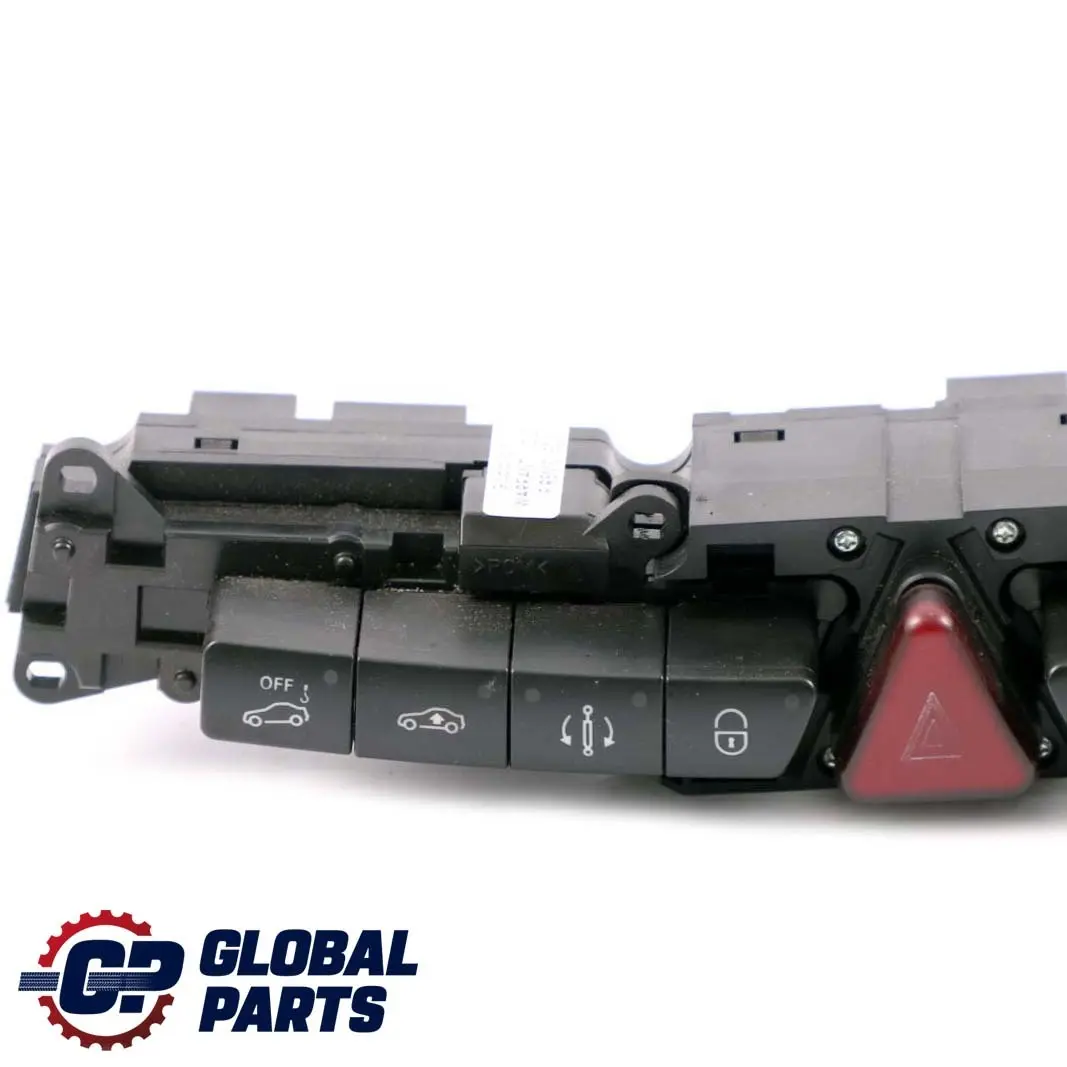 Mercedes-Benz S W220 Reglette de Connexion Bloc de Commutateur pour à propos du numéro de pièce A2208217558 Mercedes-Benz S W220 Reglette de Connexion Bloc de Commutateur - SKU A2208217558 - Numéro de pièce A2208217558