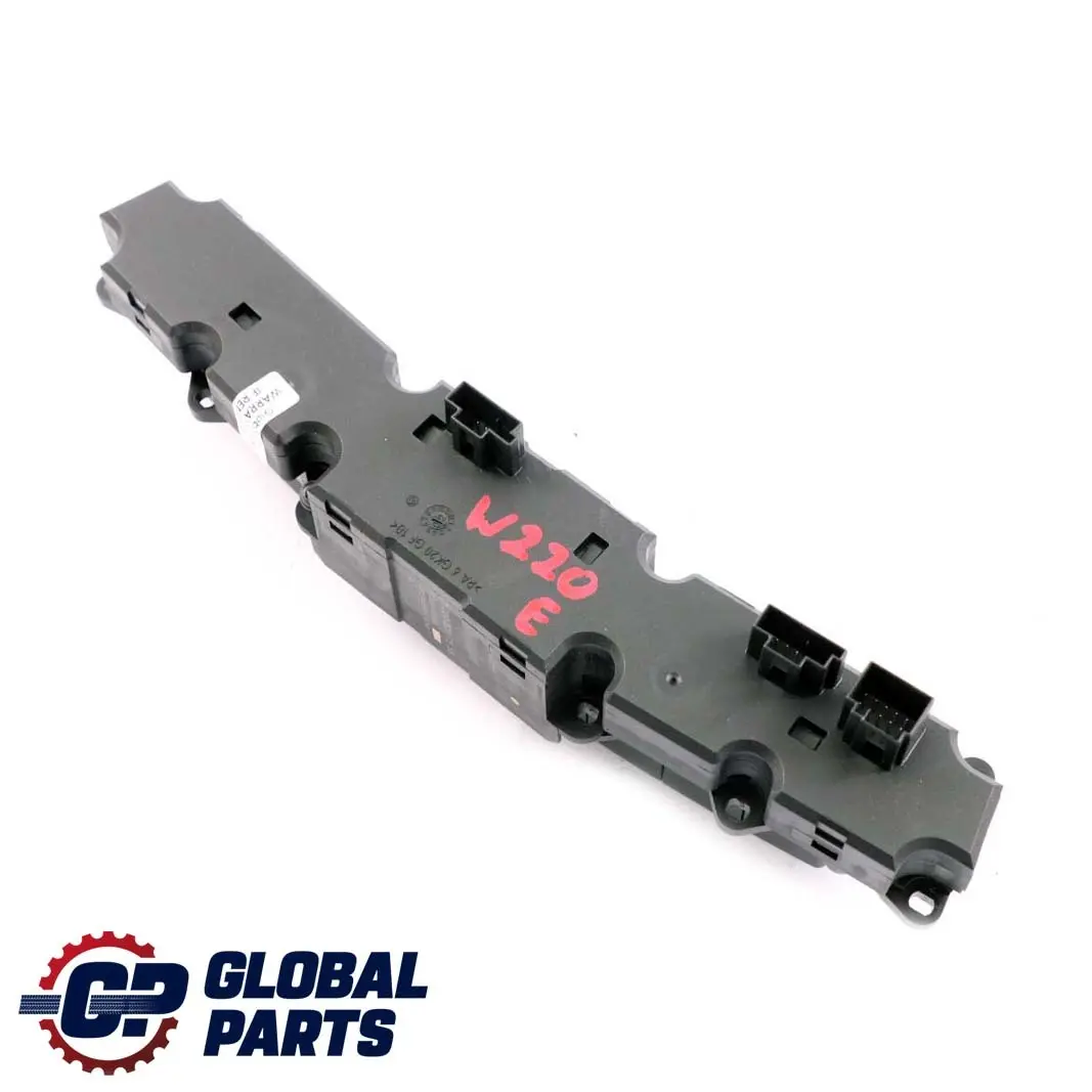 Mercedes-Benz S W220 Reglette de Connexion Bloc de Commutateur pour à propos du numéro de pièce A2208217558 Mercedes-Benz S W220 Reglette de Connexion Bloc de Commutateur - SKU A2208217558 - Numéro de pièce A2208217558