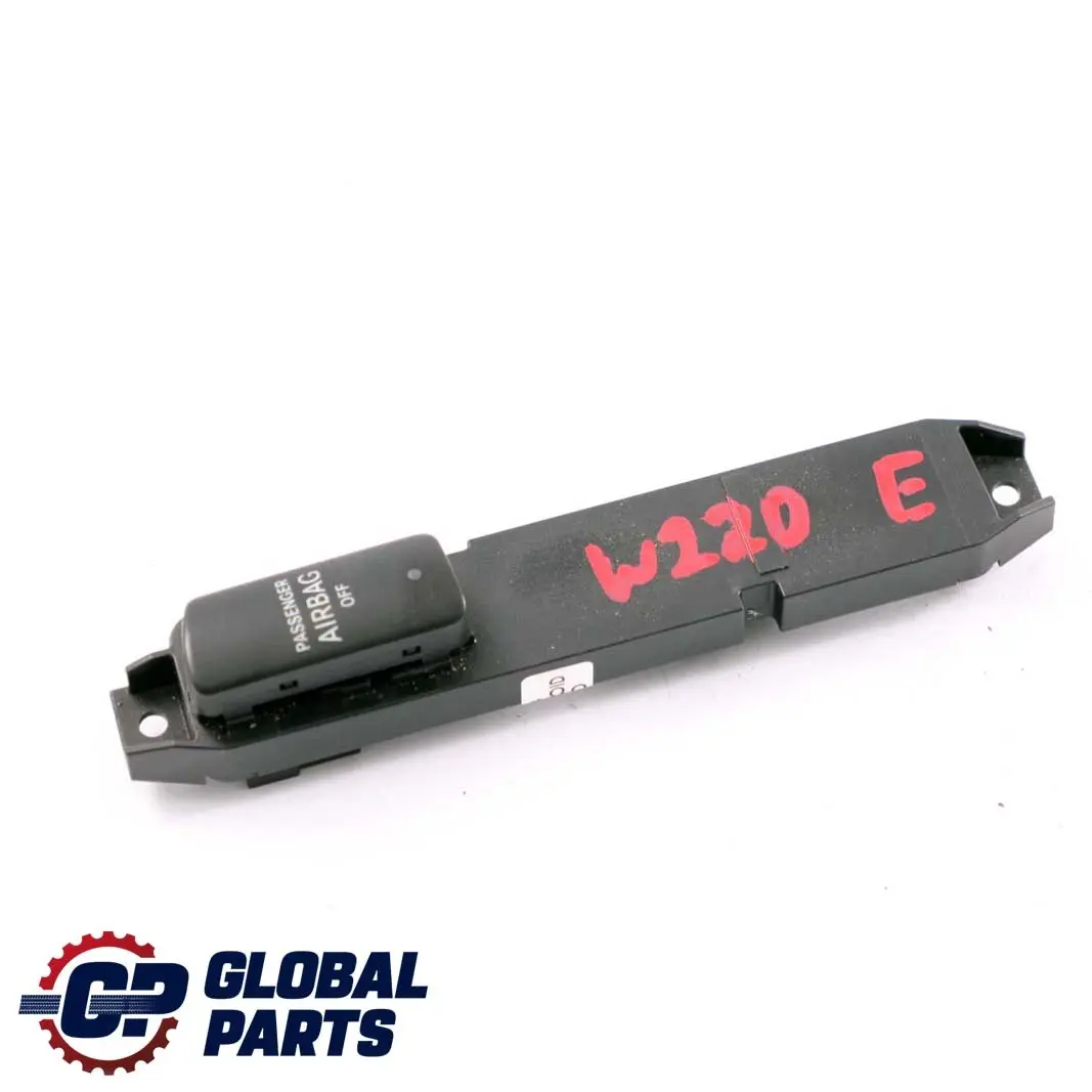  Mercedes-Benz Clase S W220 Airbag del pasajero Boton del interruptor - SKU A2208218458 - Número de pieza A2208218458