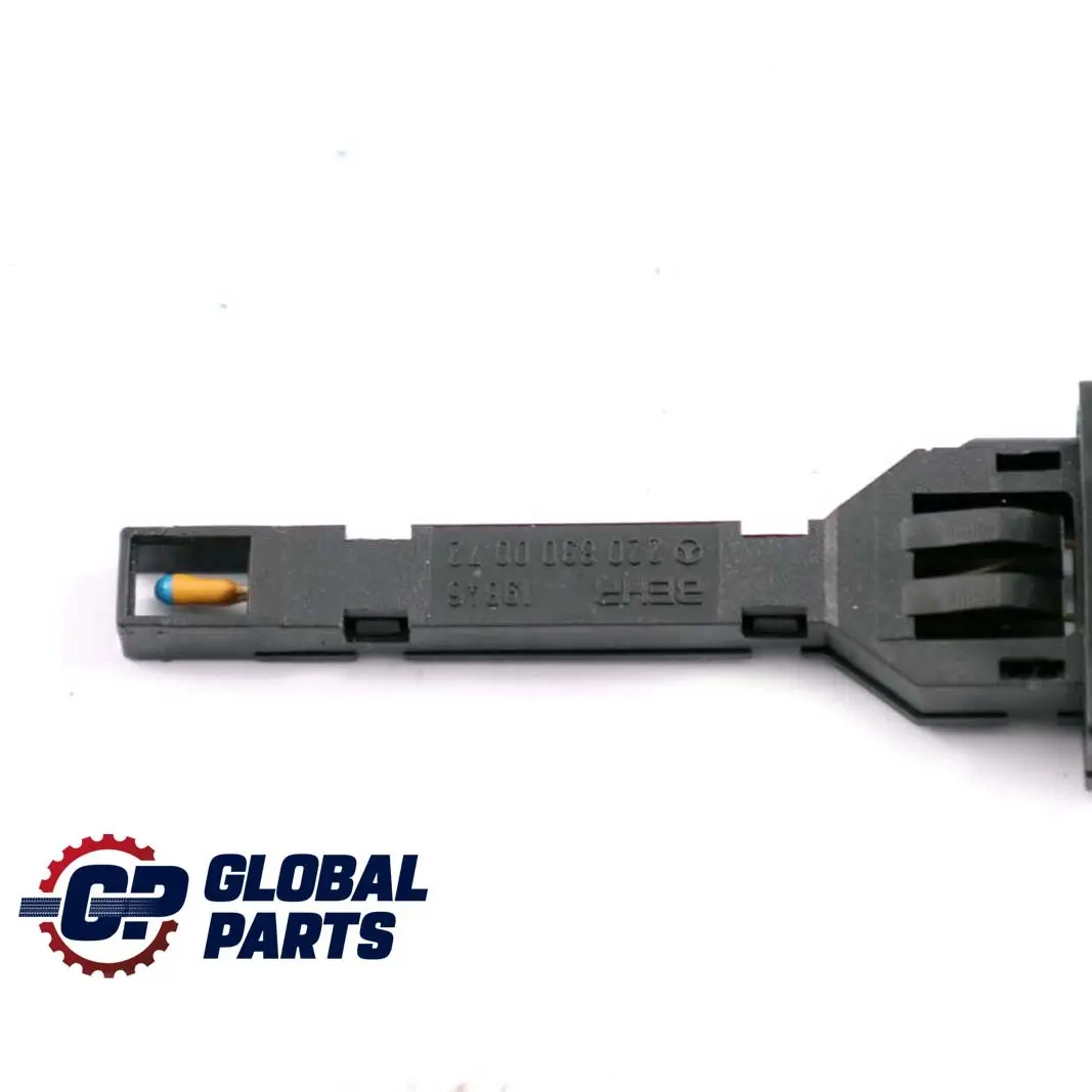 Classe S W215 W220 Sensore temperatura aspirazione aria per Mercedes CL con numero di parte A2208300072 Mercedes CL Classe S W215 W220 Sensore temperatura aspirazione aria - SKU A2208300072 - Numero di parte A2208300072