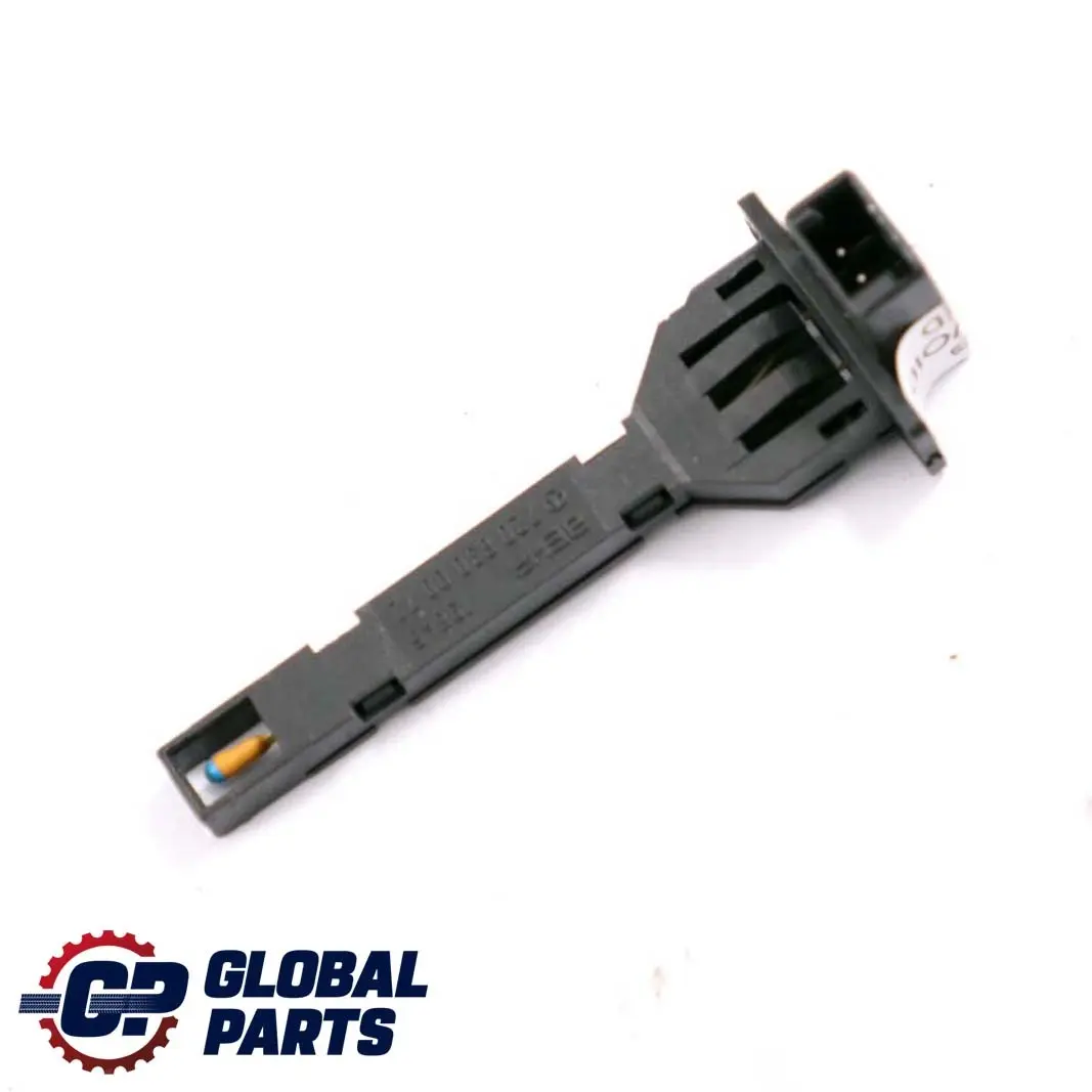 Classe S W215 W220 Sensore temperatura aspirazione aria per Mercedes CL con numero di parte A2208300072 Mercedes CL Classe S W215 W220 Sensore temperatura aspirazione aria - SKU A2208300072 - Numero di parte A2208300072