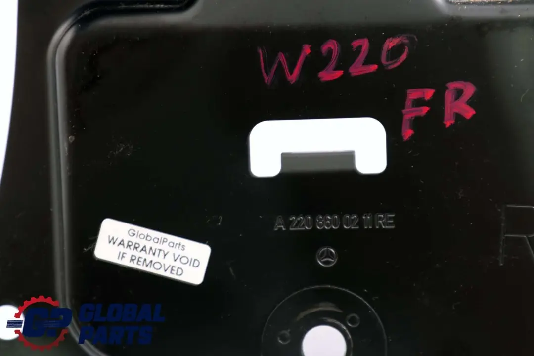  MERCEDES-BENZ CLASSE S W220 Cintura di Sicurezza Dx Nero Supporto - SKU A2208600211 - Numero di parte A2208600211