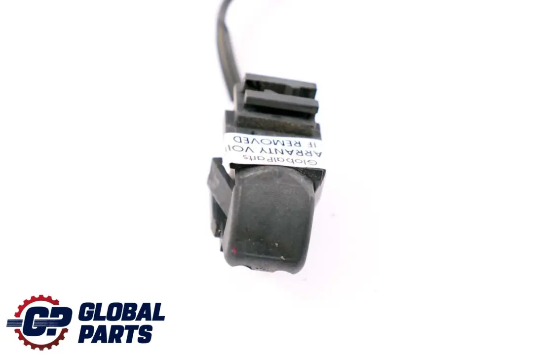 Mercedes C215 W220 Boquilla Limpiaparabrisas Central - SKU A2208600347 - Número de pieza A2208600347