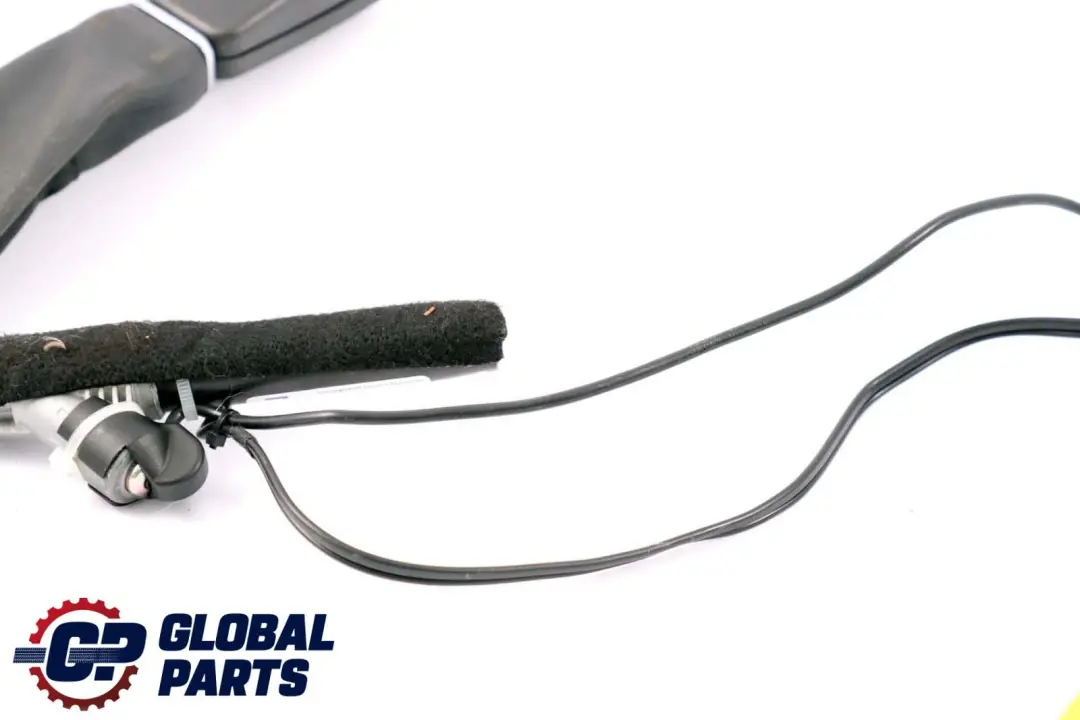 Front Left Seat Safety Belt Buckle Tensioner to Mercedes S-Class W220 with Part number A2208601769 Mercedes S-Class W220 Front Left Seat Safety Belt Buckle Tensioner - SKU A2208601769 - Part number A2208601769