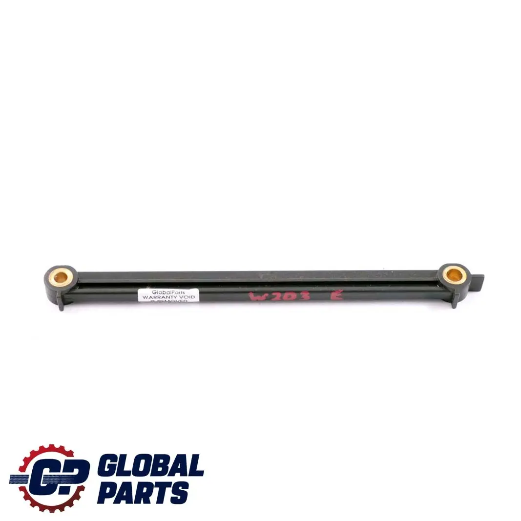 Supporto guida cintura sicurezza posteriore per Mercedes S W203 W220 con numero di parte A2208680022 Mercedes S W203 W220 Supporto guida cintura sicurezza posteriore - SKU A2208680022 - Numero di parte A2208680022