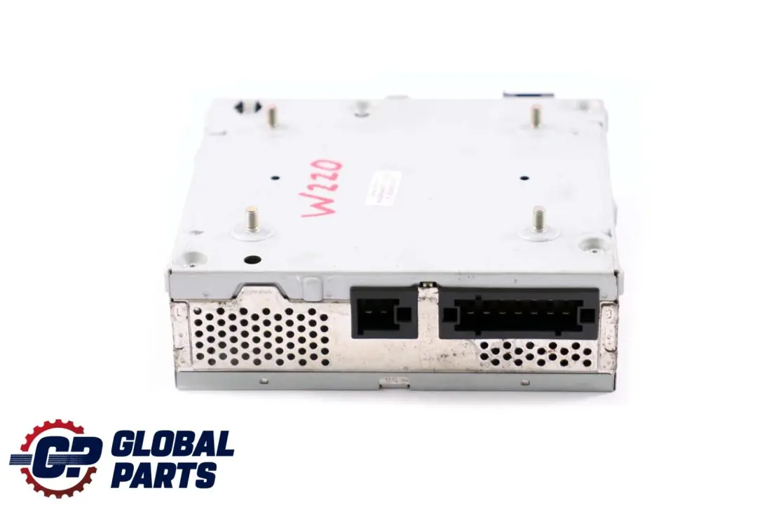 Vertsärker Audio Becker Steuergerät Radio Audio A220870178 für Mercedes W220 C215 mit Teilenummer A2208701789 Mercedes W220 C215 Vertsärker Audio Becker Steuergerät Radio Audio A220870178 - SKU A2208701789 - Teilenummer A2208701789