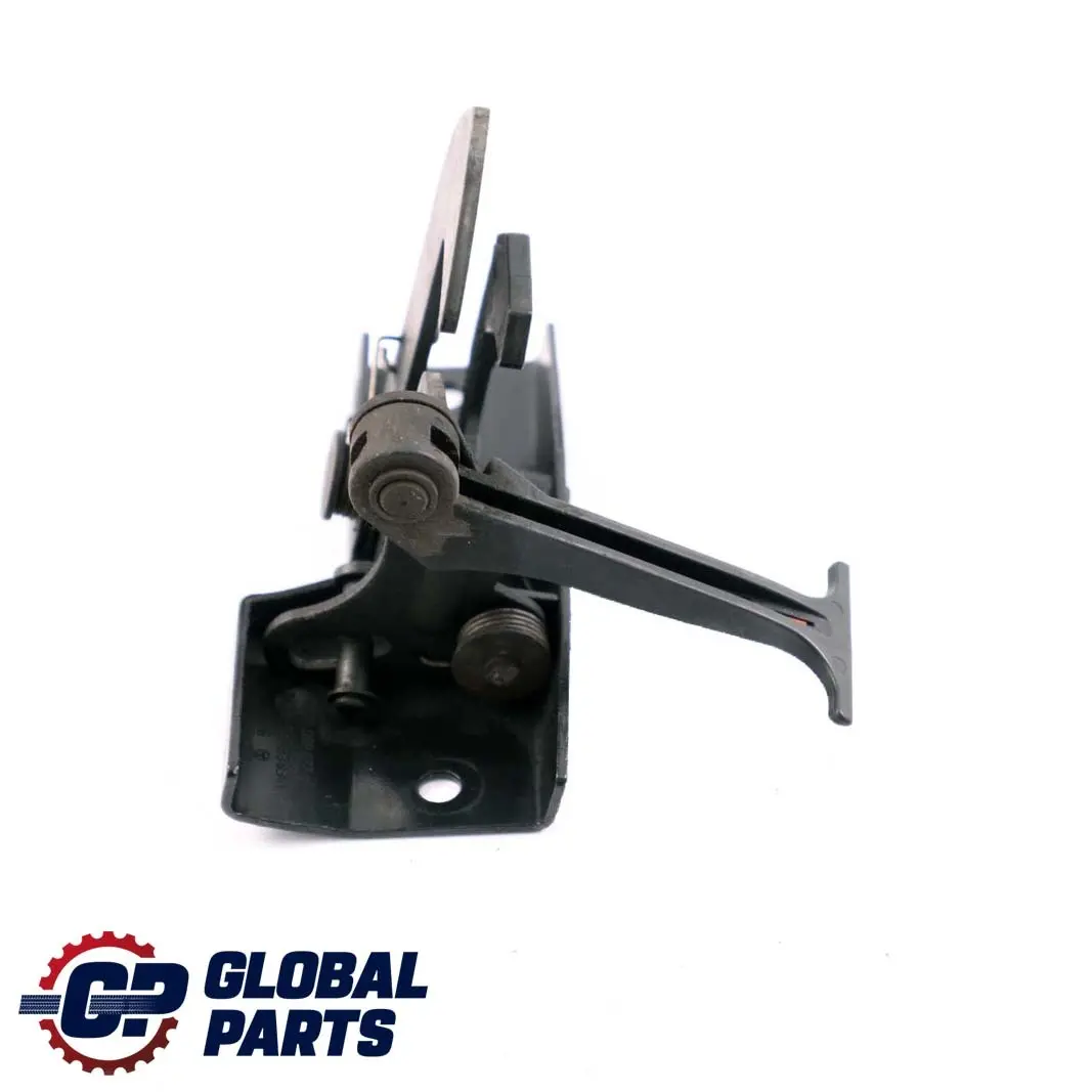 MERCEDES-BENZ CLASSE S W220 Capot Ferme Chateau pour à propos du numéro de pièce A2208800464 MERCEDES-BENZ CLASSE S W220 Capot Ferme Chateau - SKU A2208800464 - Numéro de pièce A2208800464