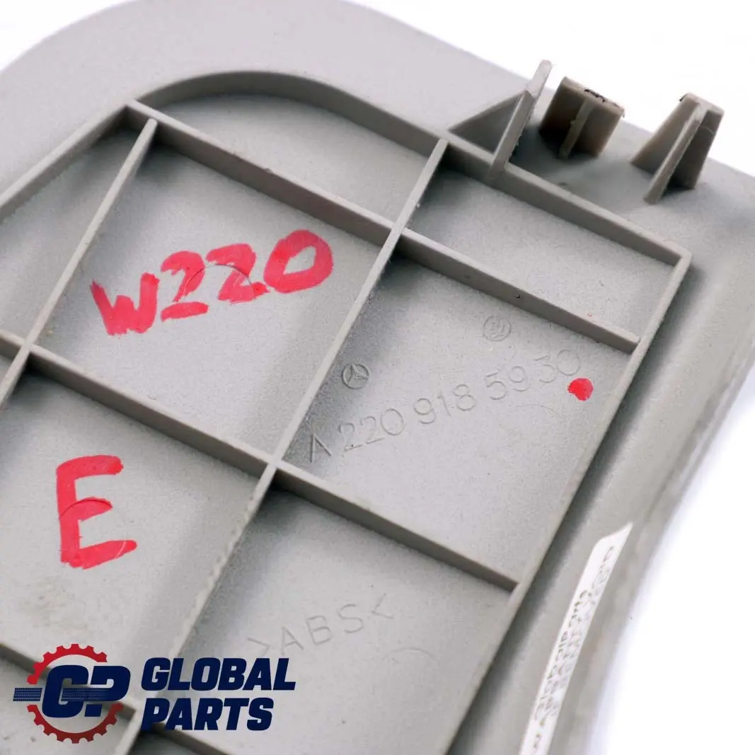 Delantero Izquierdo Cubre Cinturon De Seguridad Gris para Mercedes W220 con número de pieza A2209185930 Mercedes W220 Delantero Izquierdo Cubre Cinturon De Seguridad Gris - SKU A2209185930 - Número de pieza A2209185930