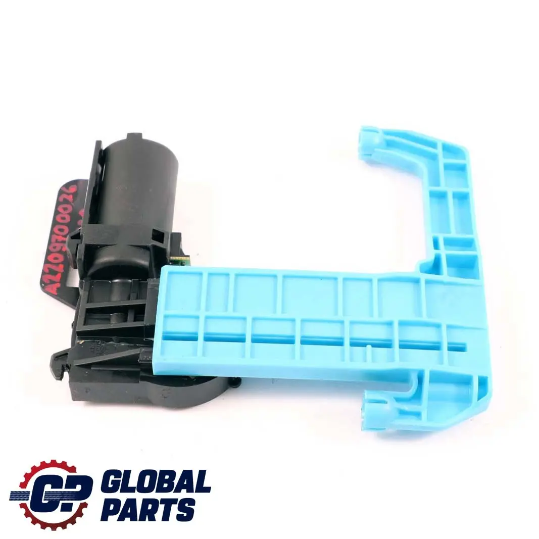 Asiento Delantero Apoyacabezas Motor Izquierdo Derecho para Mercedes W220 con número de pieza A2209700026 Mercedes W220 Asiento Delantero Apoyacabezas Motor Izquierdo Derecho - SKU A2209700026 - Número de pieza A2209700026