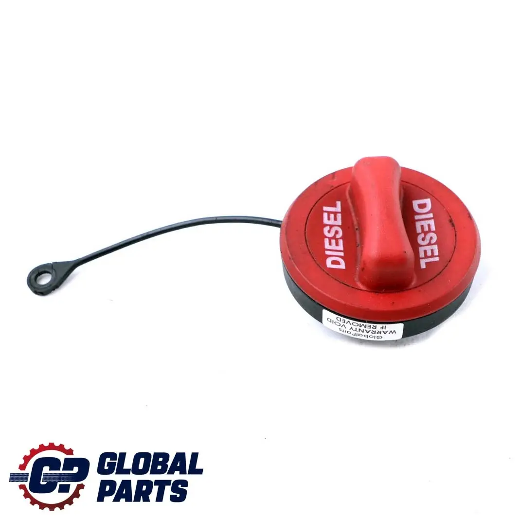 Mercedes W204 W207 W212 Tapón del depósito de combustible Diesel Rojo - SKU A2214700905 - Número de pieza A2214700905