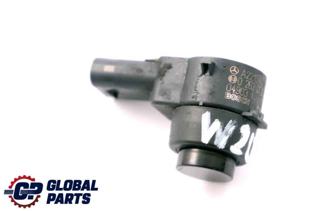 Mercedes C E W203 W204 W211 PDC Sensor Distancia Aparcamiento Delantero Negro - SKU A2215420417-OB - Número de pieza A2215420417