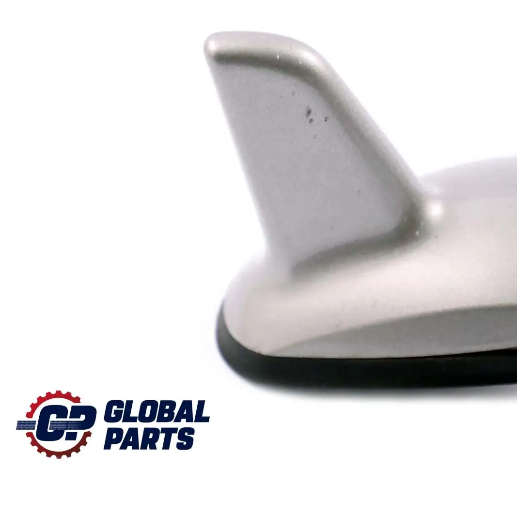 Class C209 W209 W221 Roof Antenna Shark Radio Silver to Mercedes CLK S with Part number A2218205375 Mercedes CLK S Class C209 W209 W221 Roof Antenna Shark Radio Silver - SKU A2218205375-CS - Part number A2218205375