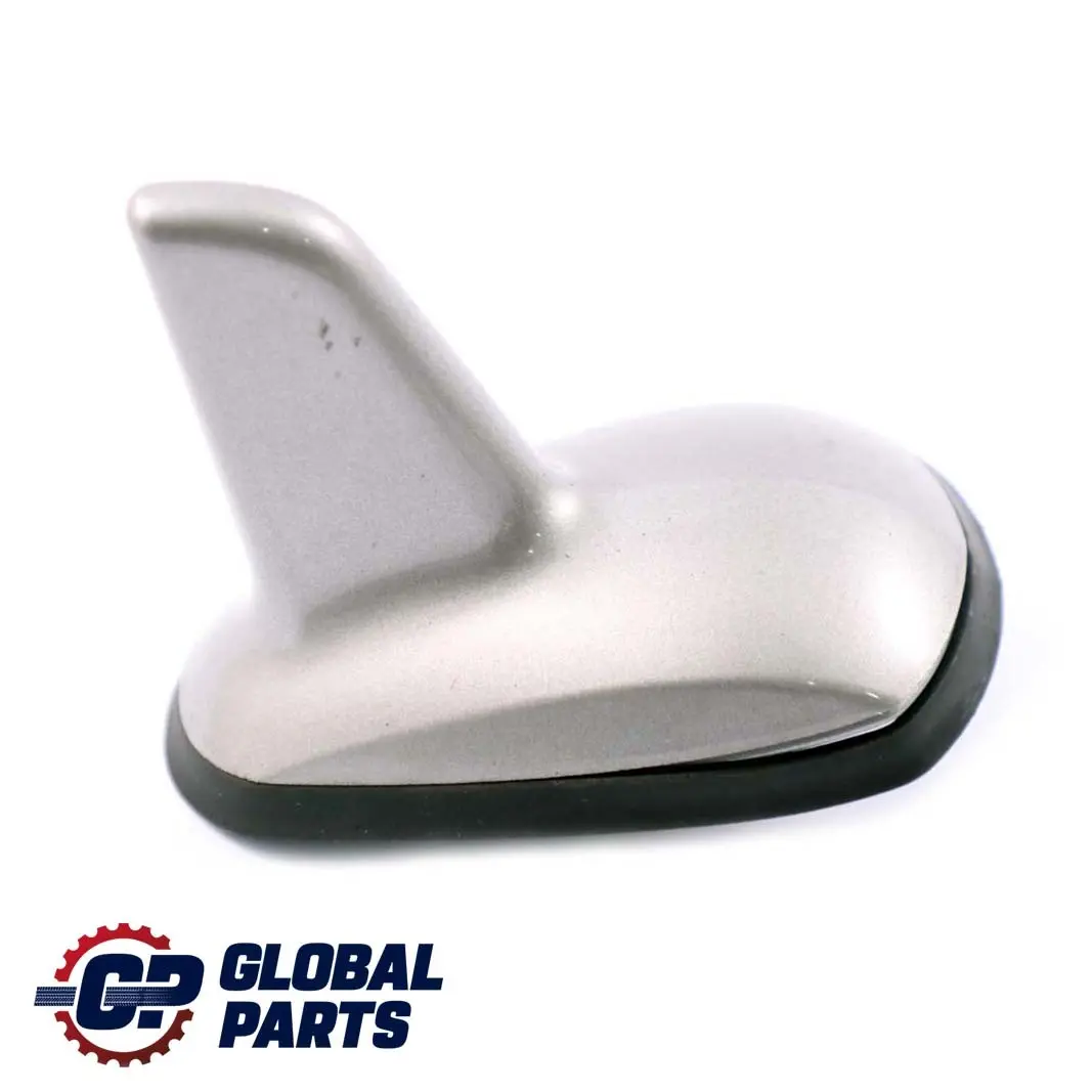 Antenne Radio Shark Argent pour Mercedes CLK S C209 W209 W221 à propos du numéro de pièce A2218205375 Mercedes CLK S C209 W209 W221 Antenne Radio Shark Argent - SKU A2218205375-CS - Numéro de pièce A2218205375