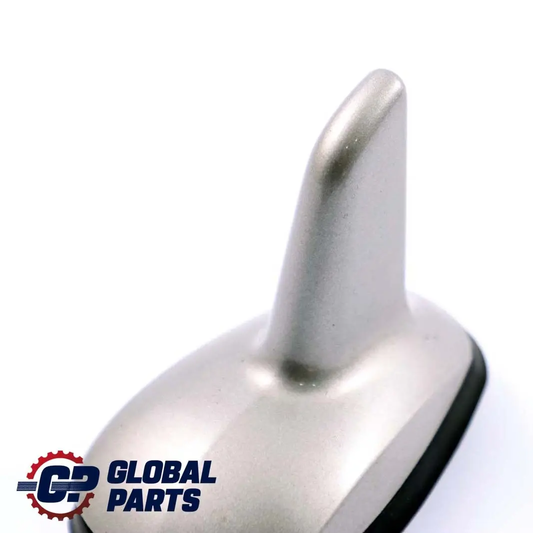 Antenne Radio Shark Argent pour Mercedes CLK S C209 W209 W221 à propos du numéro de pièce A2218205375 Mercedes CLK S C209 W209 W221 Antenne Radio Shark Argent - SKU A2218205375-CS - Numéro de pièce A2218205375
