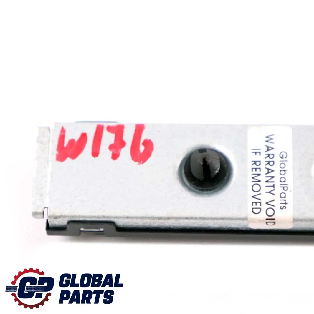 Antena Amplificador para Mercedes CLA C117 W176 W205 con número de pieza A2229055804 Mercedes CLA C117 W176 W205 Antena Amplificador - SKU A2229055804 - Número de pieza A2229055804