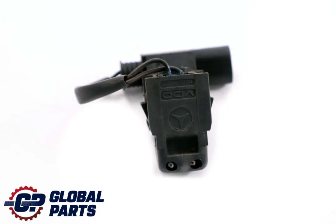 Lavavetro Mercedes CLK W203 W211 C209 Ugello Jet per con numero di parte A2308600347 Lavavetro Mercedes CLK W203 W211 C209 Ugello Jet - SKU A2308600347 - Numero di parte A2308600347
