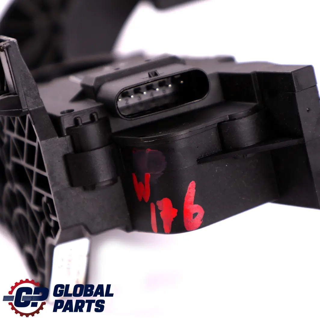 Acelerador Pedal del acelerador para Mercedes W176 W246 con número de pieza A2463001804 Mercedes W176 W246 Acelerador Pedal del acelerador - SKU A2463001804 - Número de pieza A2463001804