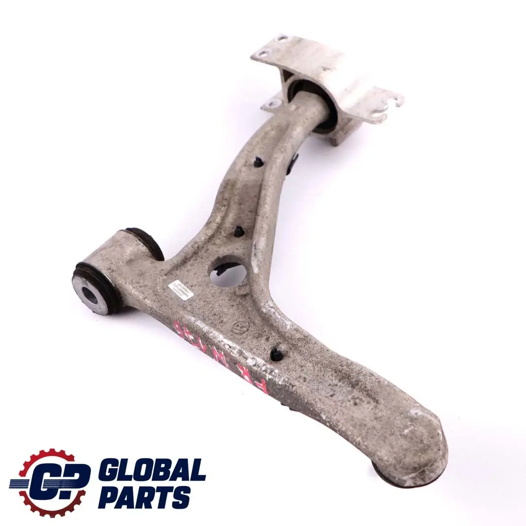 Braccio di Controllo Anteriore Destro inferiore Asta Wishbone per Mercedes W176 W246 con numero di parte A2463304800 Mercedes W176 W246 Braccio di Controllo Anteriore Destro inferiore Asta Wishbone - SKU A2463304800 - Numero di parte A2463304800