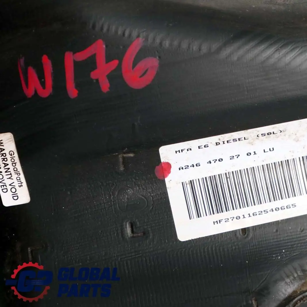 Tanque De Combustible Diesel Completo 50L A2464702701 para Mercedes B W176 W246 con número de pieza A2464703301 Mercedes B W176 W246 Tanque De Combustible Diesel Completo 50L A2464702701 - SKU A2464703301 - Número de pieza A2464703301