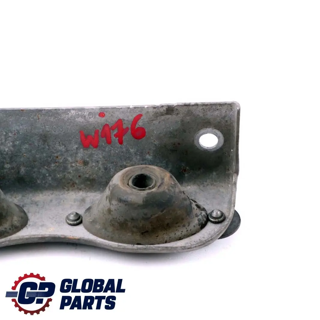 Mercedes W176 W246 Auspuff Vorderrohr Schalldämpfer Halterung - SKU A2464900040 - Teilenummer A2464900040