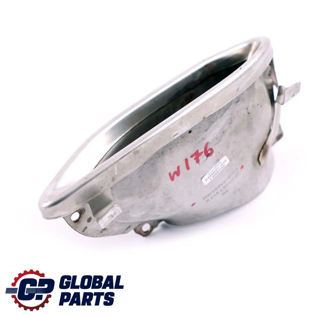 Mercedes W176 W246 Tubo scappamento sinistro piastra copertura - SKU A2464900327 - Numero di parte A2464900327
