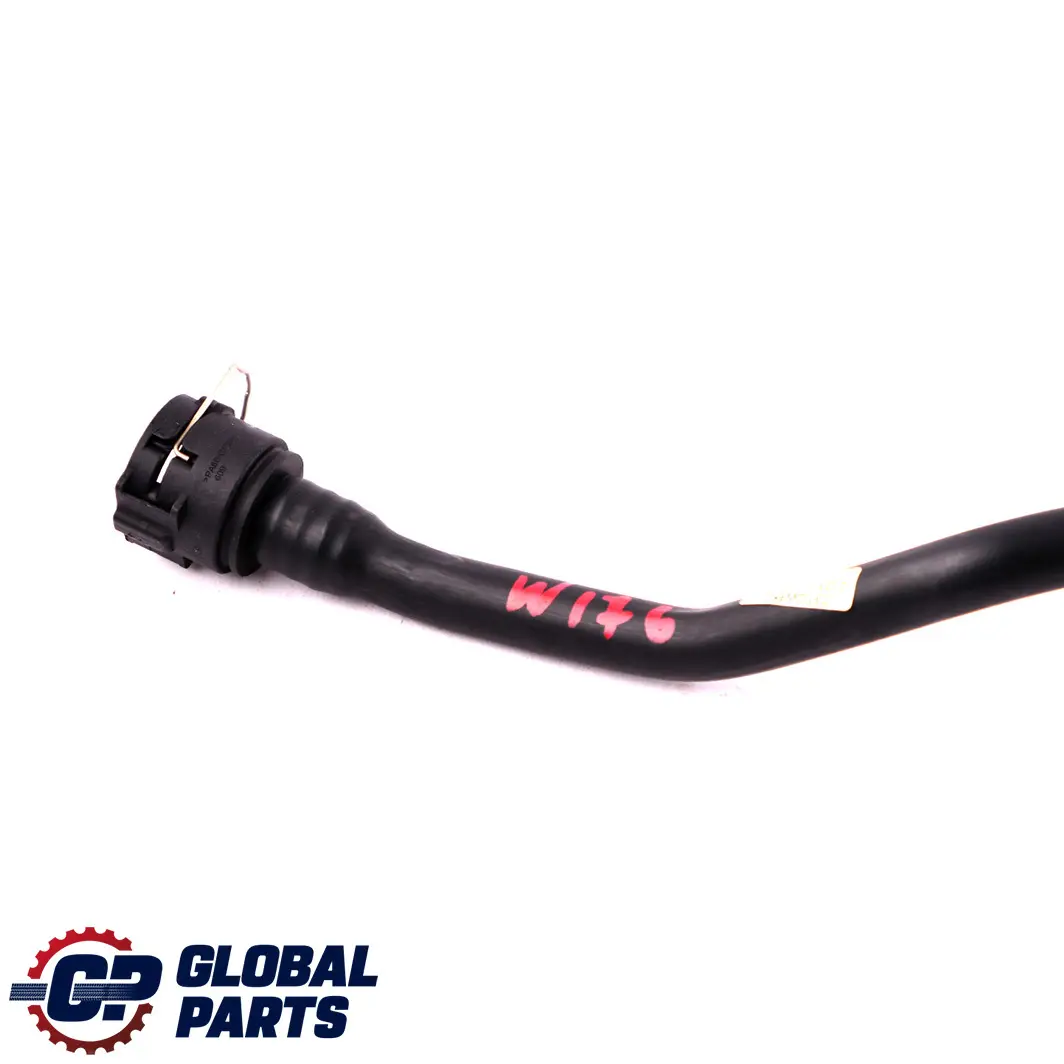 Derecha Radiador Agua Refrigerante Tubo Manguera para Mercedes W176 con número de pieza A2465010058 Mercedes W176 Derecha Radiador Agua Refrigerante Tubo Manguera - SKU A2465010058 - Número de pieza A2465010058