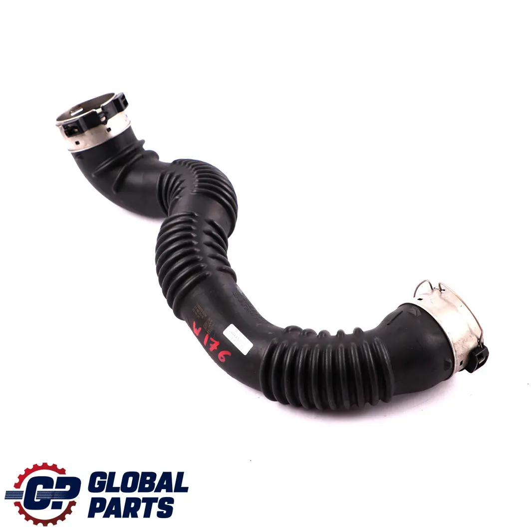 Enfriador de la Carga de Aire Turbo Tubo Intercooler Manguera para Mercedes W176 con número de pieza A2465200401 Mercedes W176 Enfriador de la Carga de Aire Turbo Tubo Intercooler Manguera - SKU A2465200401 - Número de pieza A2465200401