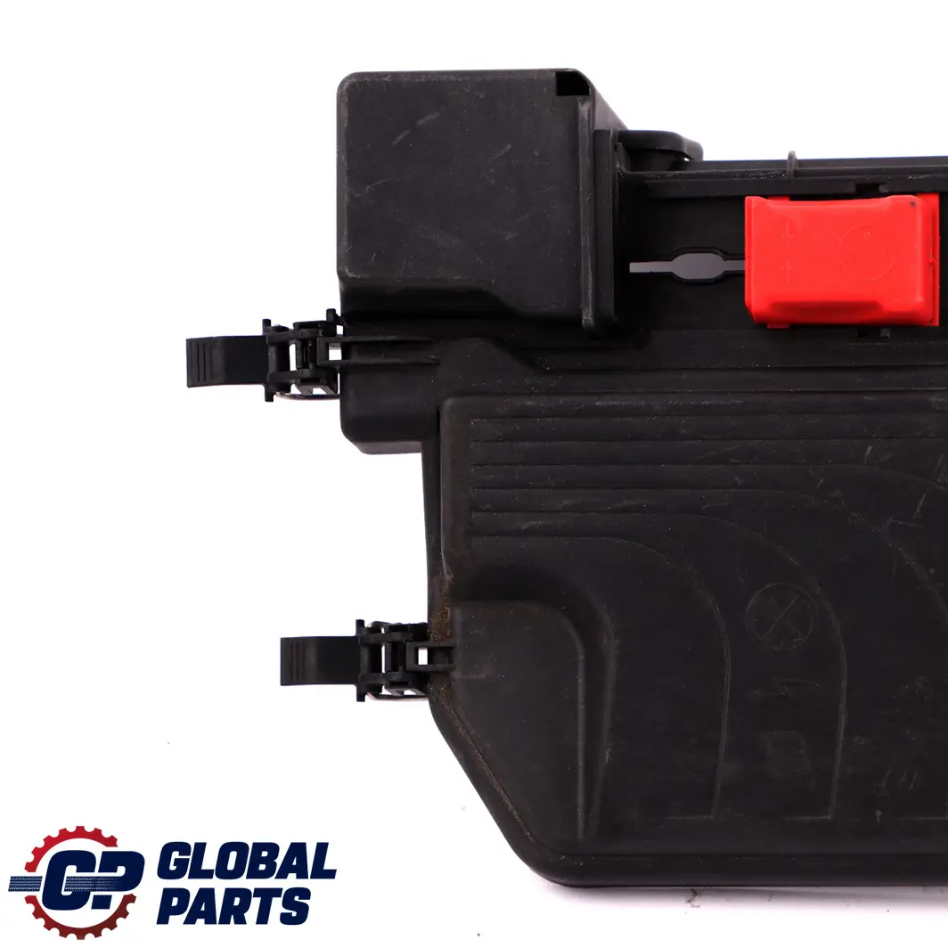 Mercedes-Benz A-Class W176 Cover Equipment Electrical Fuse Box to with Part number A2465400082 Mercedes-Benz A-Class W176 Cover Equipment Electrical Fuse Box - SKU A2465400082 - Part number A2465400082