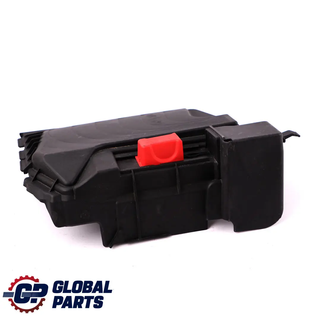 Mercedes W176 Equipement de couverture Boîte à fusibles électrique - SKU A2465400082 - Numéro de pièce A2465400082