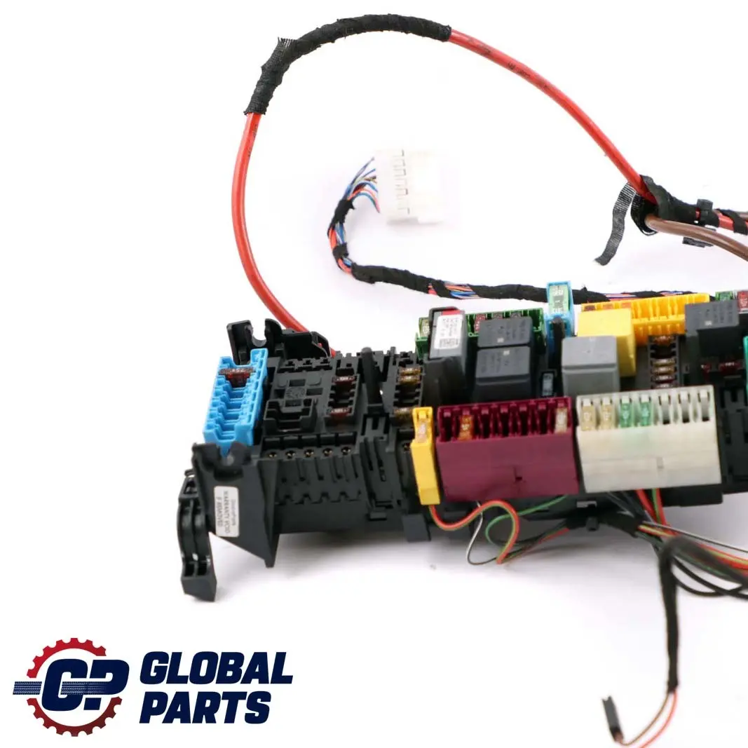  Boîte À Fusibles Et Relais Pour Mercedes W176 A2469067200 - SKU A2465400340 - Numéro de pièce A2465400340