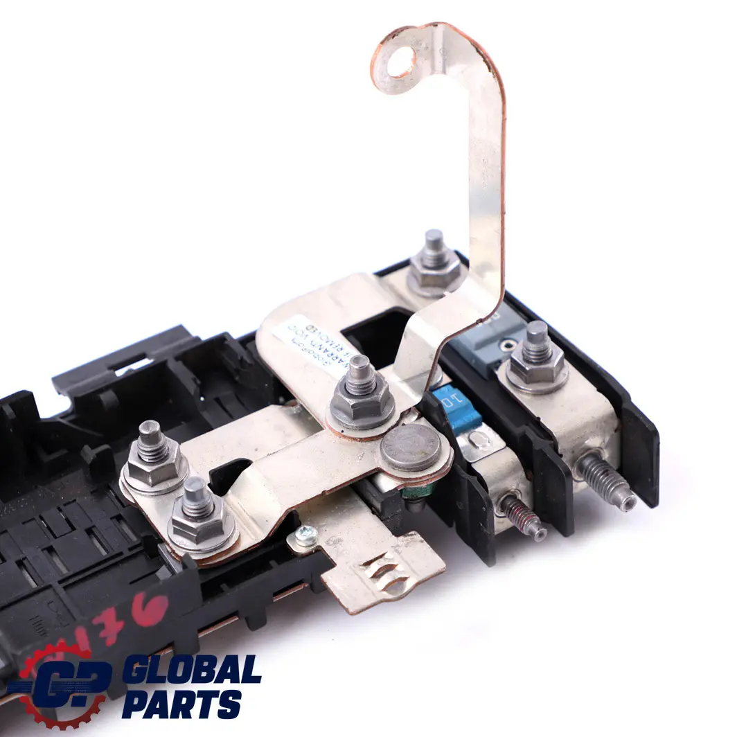 Fuse Box Relay Unit para Mercedes W176 W246 Diesel con número de pieza A2465402150 Mercedes W176 W246 Diesel Fuse Box Relay Unit - SKU A2465402150 - Número de pieza A2465402150