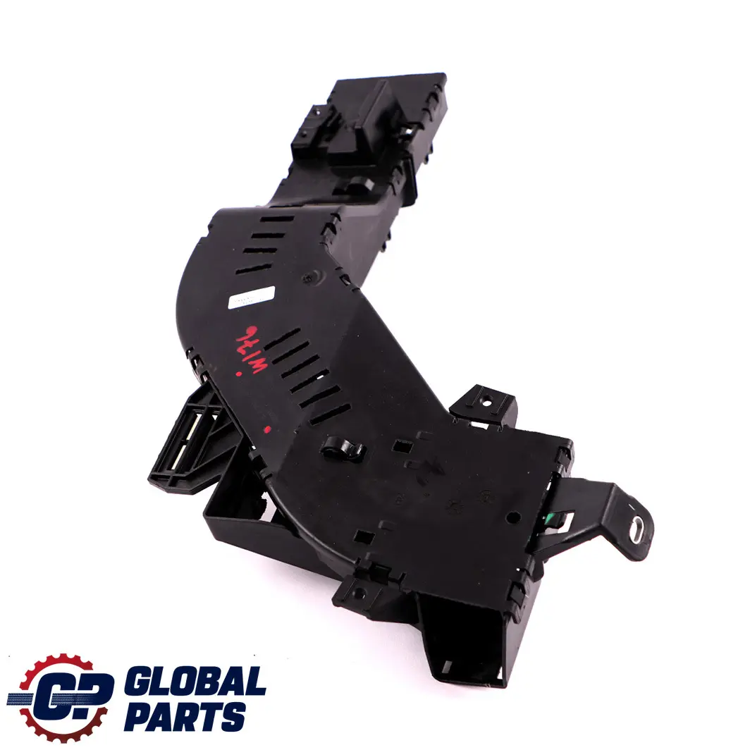 Mercedes-Benz A B W176 W246 Rear Axle Left N/S Wiring Cable Holder Bracket to with Part number A2465462780 Mercedes-Benz A B W176 W246 Rear Axle Left N/S Wiring Cable Holder Bracket - SKU A2465462780 - Part number A2465462780
