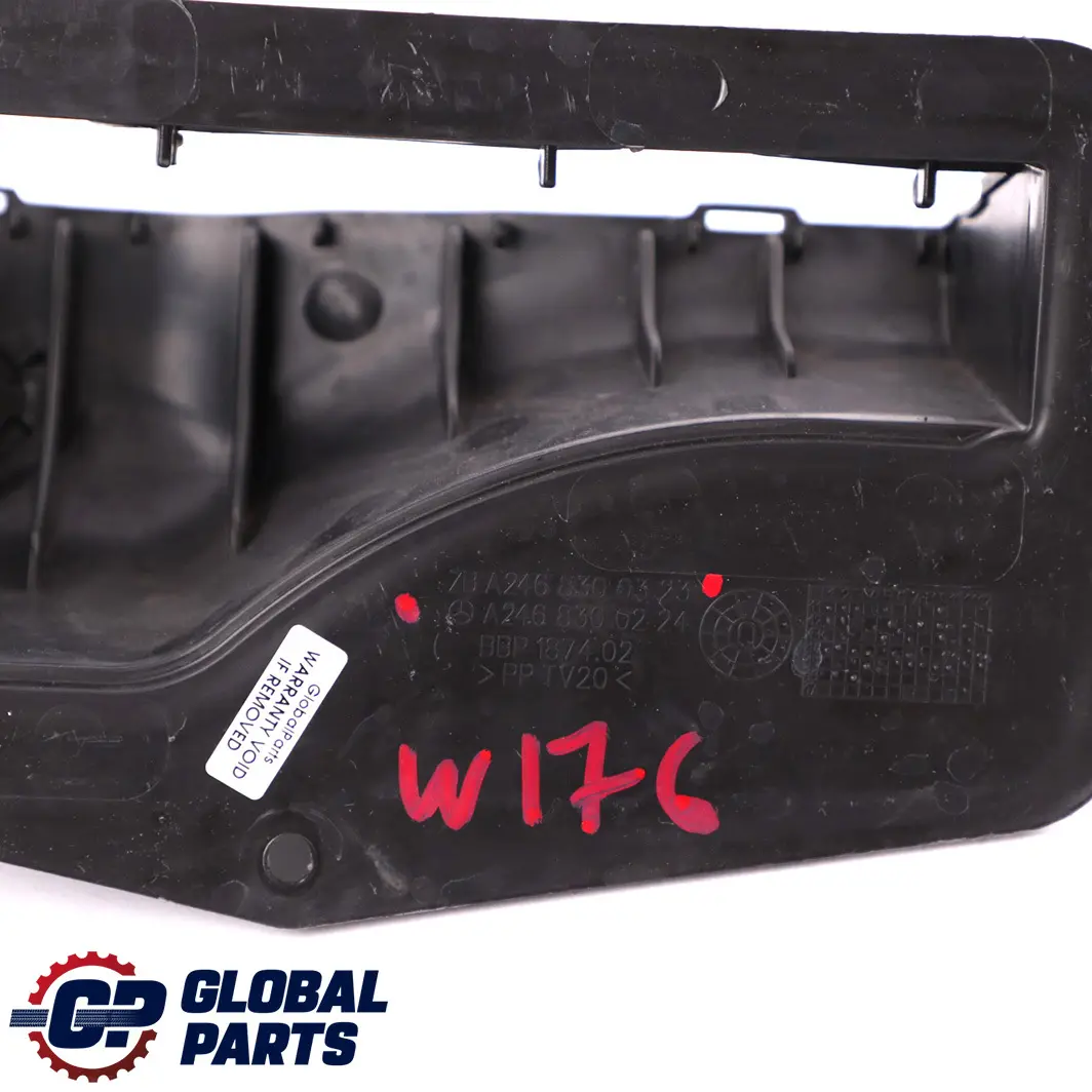 Condotto di aspirazione aria per Mercedes W176 con numero di parte A2468300224 Mercedes W176 Condotto di aspirazione aria - SKU A2468300224 - Numero di parte A2468300224