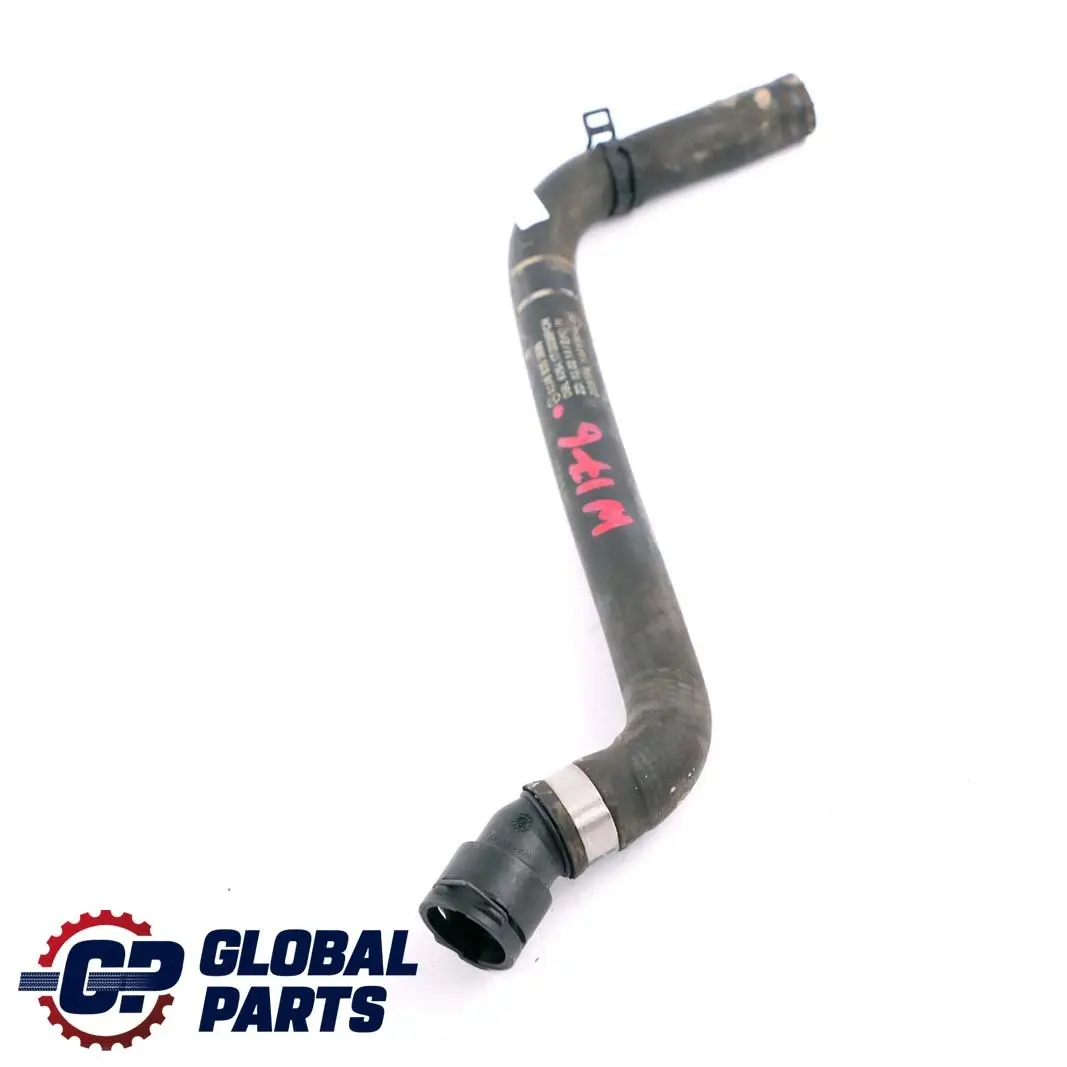 Mercedes-Benz A W176 Intercambiador calor manguera refrigerante para con número de pieza A2468303896 Mercedes-Benz A W176 Intercambiador calor manguera refrigerante - SKU A2468303896 - Número de pieza A2468303896