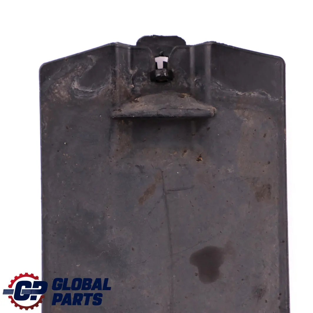 Mercedes A W176 Guardabarros delantero Tapa paso de rueda - SKU A2468840222 - Número de pieza A2468840222