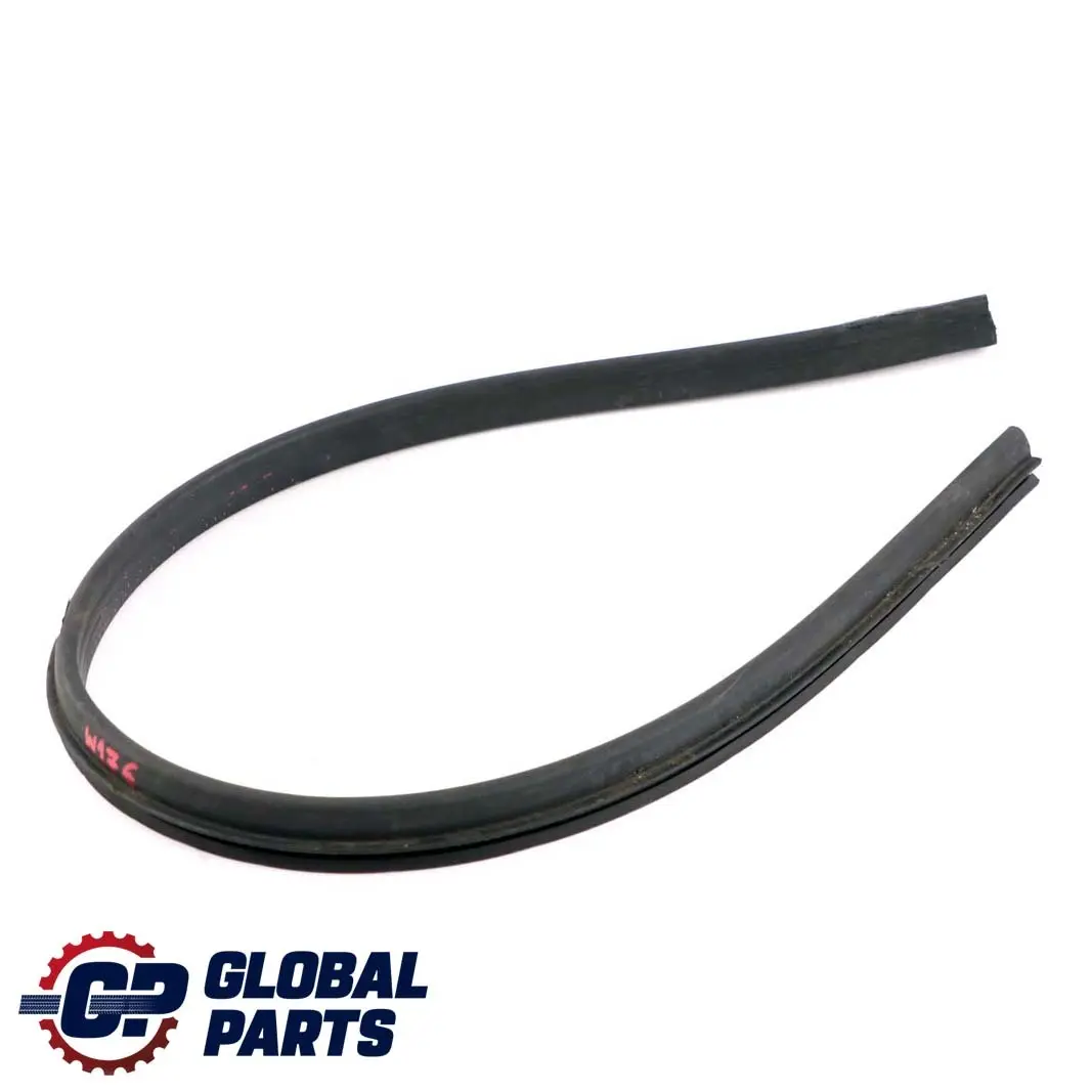 Mercedes W176 W246 Joint D'Étanchéité Caoutchouc Capot - SKU A2468870098 - Numéro de pièce A2468870098