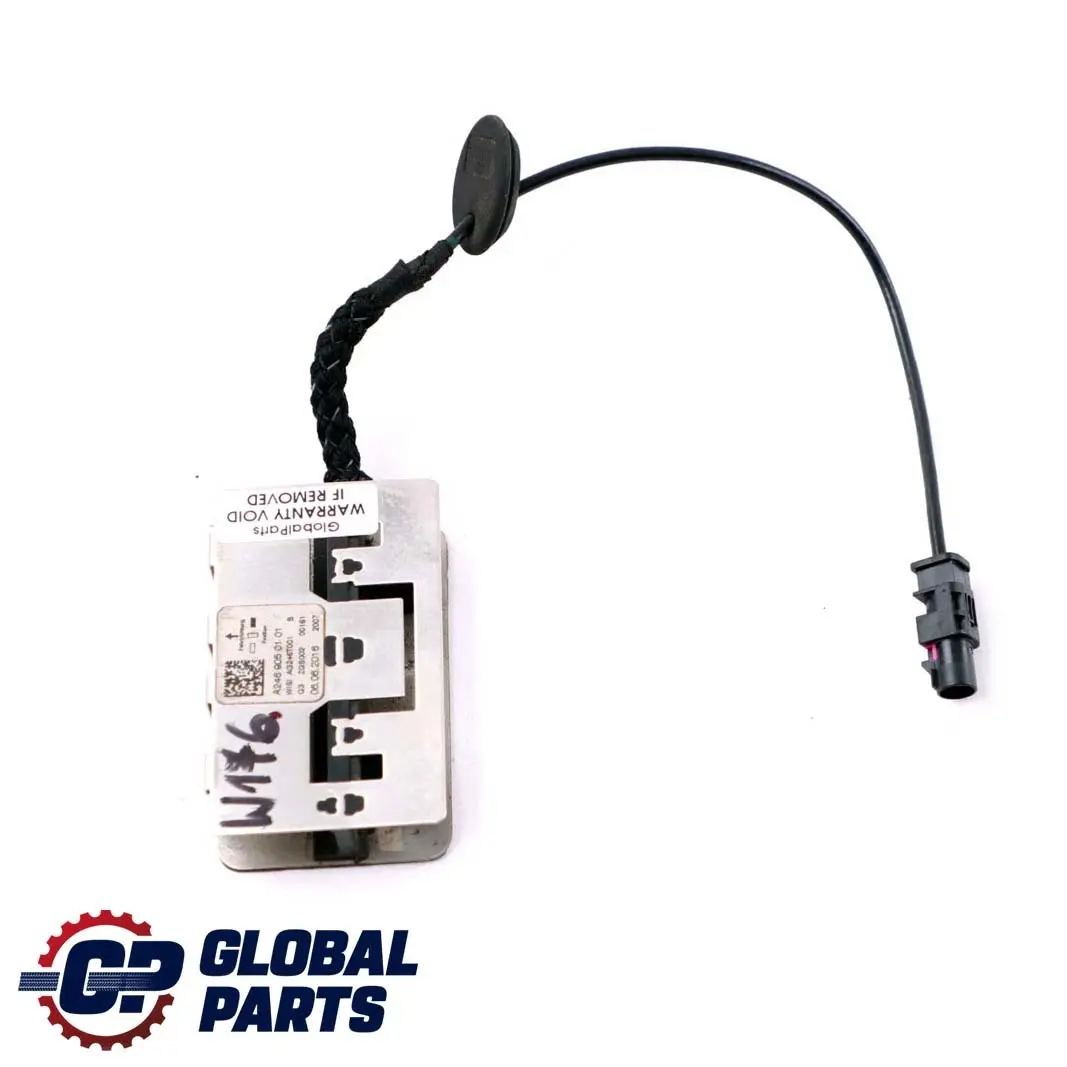 Portellone Posteriore Antenna Amplificatore Booster per Mercedes W176 W246 con numero di parte A2469050101 Mercedes W176 W246 Portellone Posteriore Antenna Amplificatore Booster - SKU A2469050101 - Numero di parte A2469050101