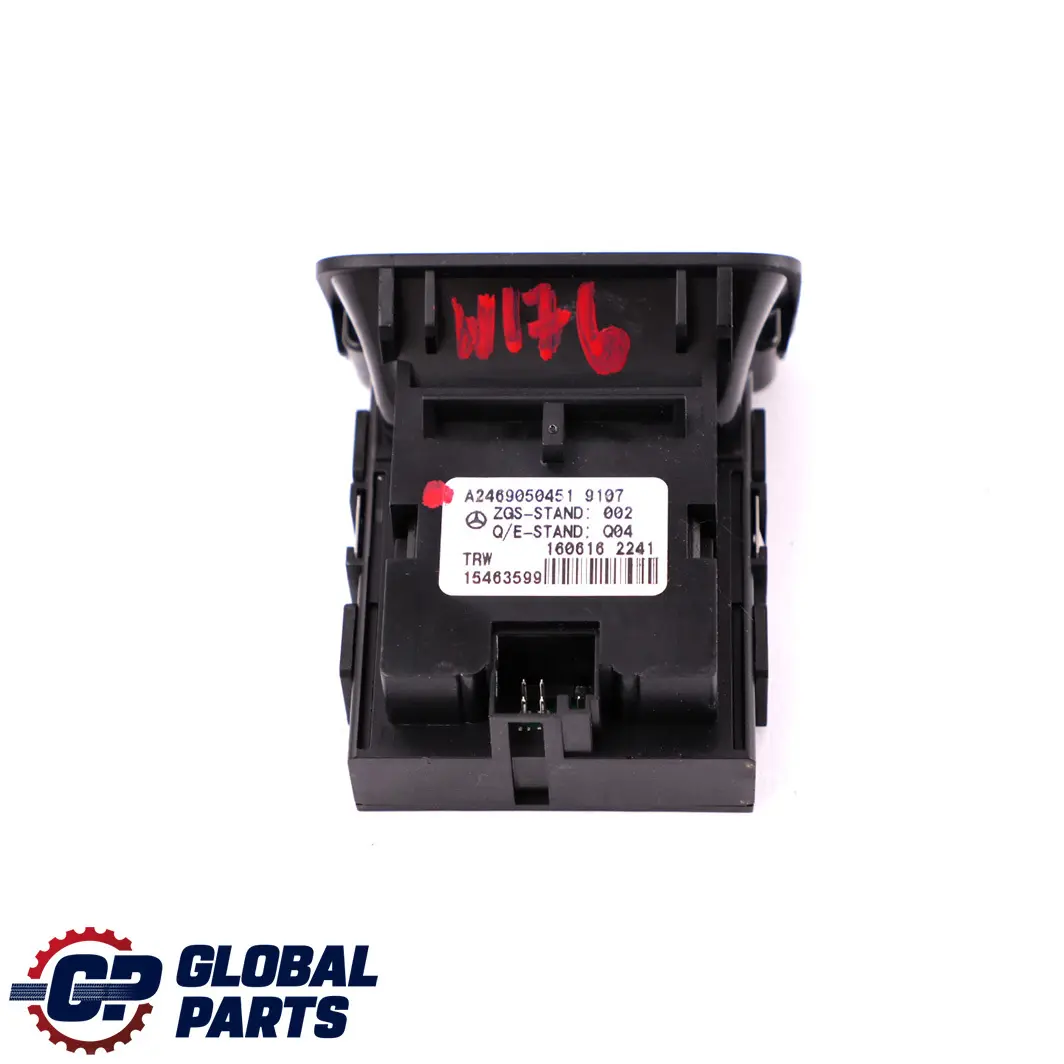 Botón interruptor liberación freno estacionamiento para Mercedes W176 con número de pieza A2469050451 Mercedes W176 Botón interruptor liberación freno estacionamiento - SKU A2469050451 - Número de pieza A2469050451