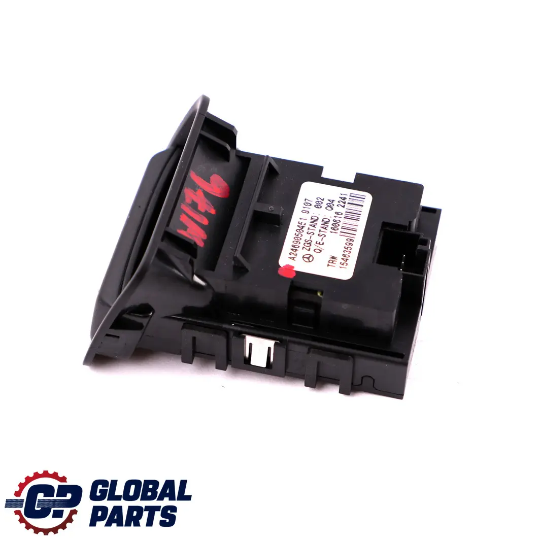 Botón interruptor liberación freno estacionamiento para Mercedes W176 con número de pieza A2469050451 Mercedes W176 Botón interruptor liberación freno estacionamiento - SKU A2469050451 - Número de pieza A2469050451