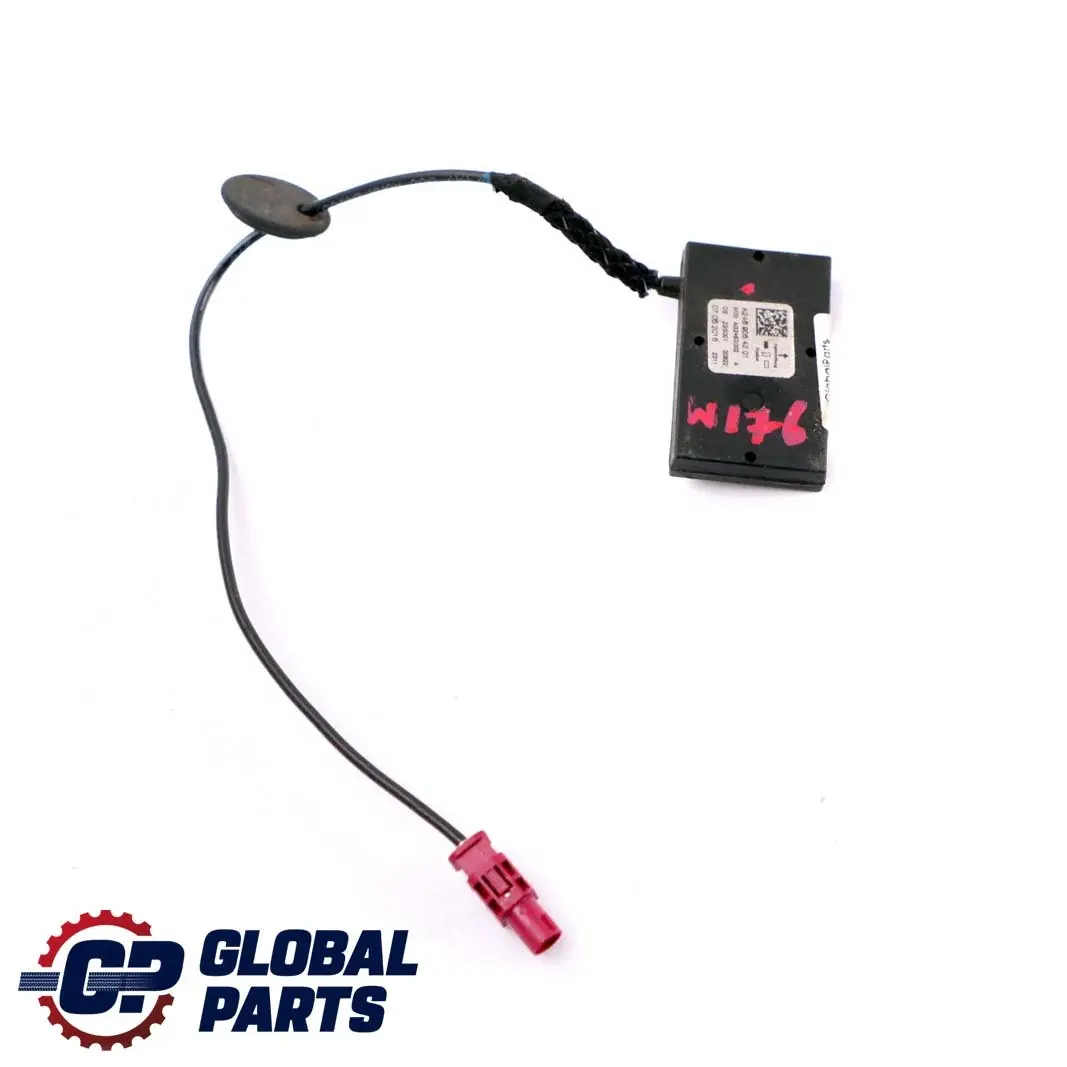 Amplificateur d'antenne d'appoint aérien pour Mercedes CLA C117 W176 à propos du numéro de pièce A2469054201 Mercedes CLA C117 W176 Amplificateur d'antenne d'appoint aérien - SKU A2469054201 - Numéro de pièce A2469054201