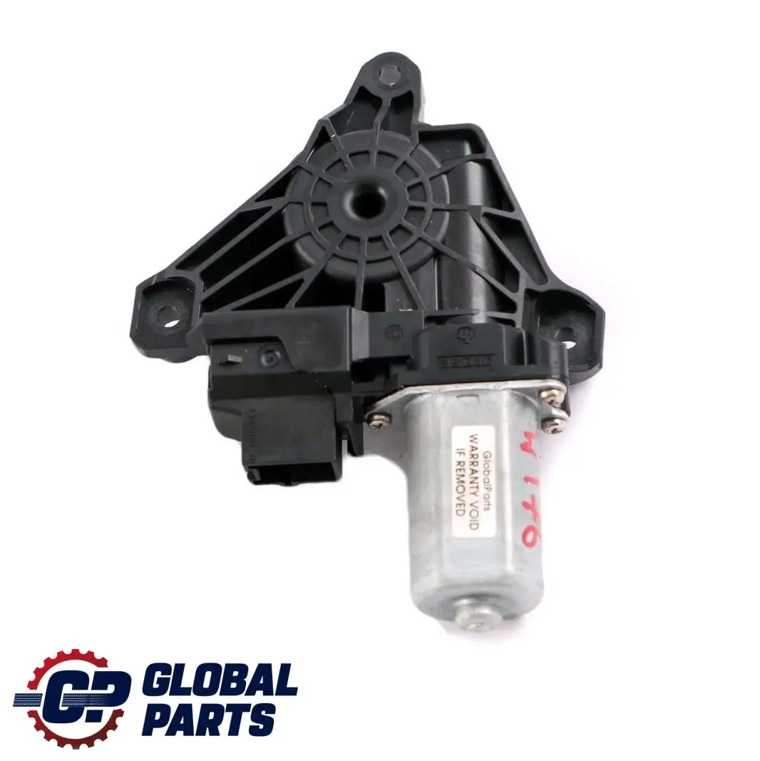 Moteur de lève-vitre de porte arrière gauche para Mercedes W176 W246 con número de pieza A2469063100 Mercedes W176 W246 Moteur de lève-vitre de porte arrière gauche - SKU A2469063100 - Número de pieza A2469063100