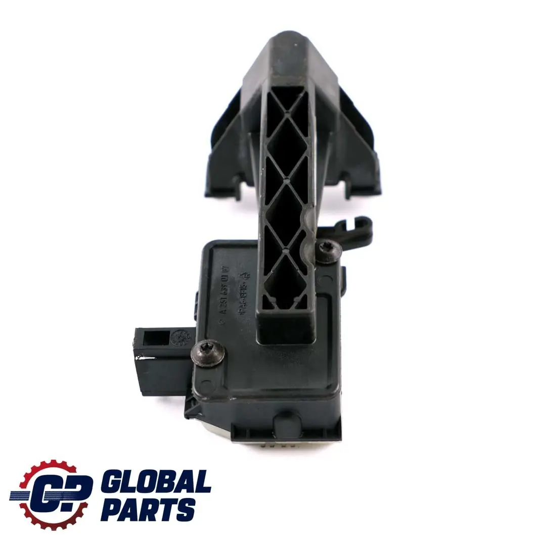 Mercedes W164 Resistor Motor del Actuador de Liberación de la Aleta Combustible - SKU A2518200197 - Número de pieza A2518200197