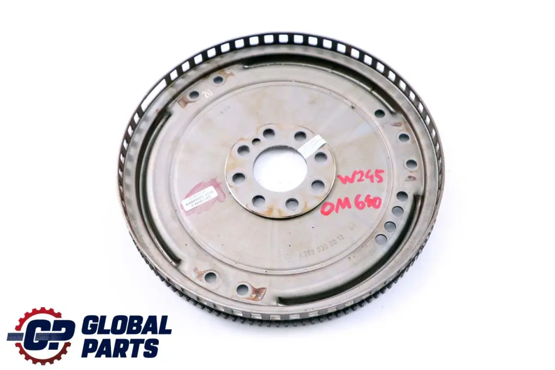 OM640 Schwungrad Zahnkranz Schwungscheibe für Mercedes W169 W245 mit Teilenummer A2660300012 Mercedes W169 W245 OM640 Schwungrad Zahnkranz Schwungscheibe - SKU A2660300012 - Teilenummer A2660300012