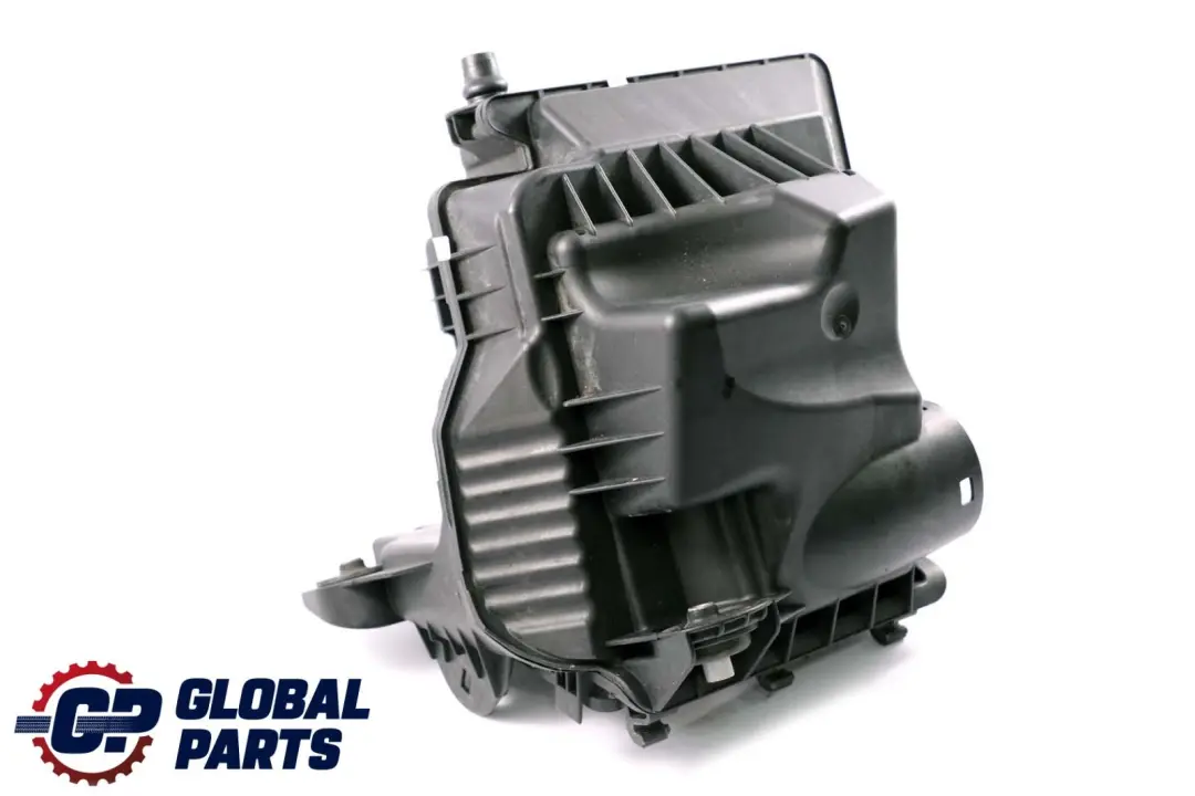 Boitier De Filtre A Air pour Mercedes W169 W245 à propos du numéro de pièce A2660900101 Mercedes W169 W245 Boitier De Filtre A Air - SKU A2660900101 - Numéro de pièce A2660900101