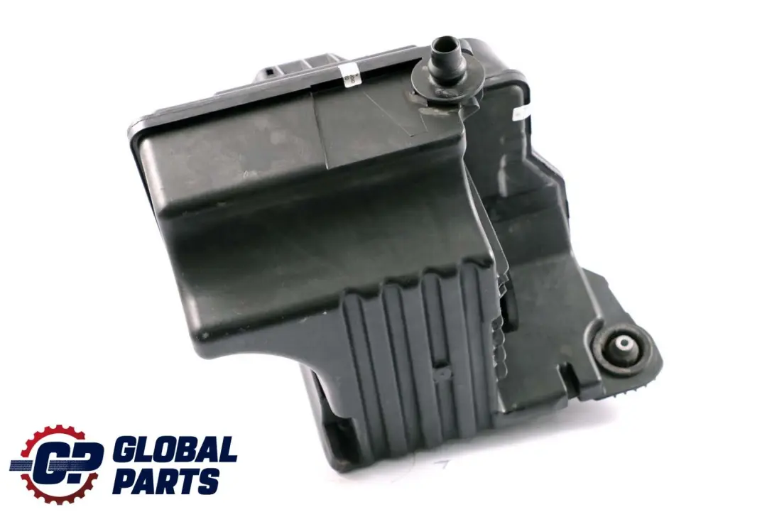 Luftfilter Luftfilterkasten für Mercedes W169 W245 mit Teilenummer A2660900101 Mercedes W169 W245 Luftfilter Luftfilterkasten - SKU A2660900101 - Teilenummer A2660900101