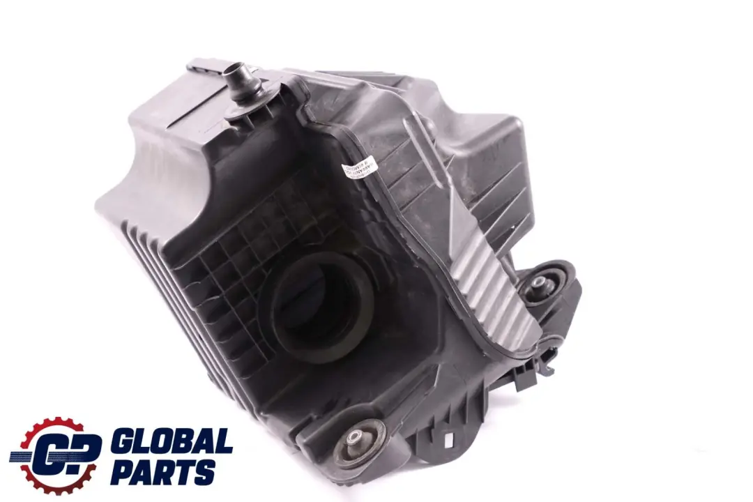 Boitier De Filtre A Air pour Mercedes W169 W245 à propos du numéro de pièce A2660900101 Mercedes W169 W245 Boitier De Filtre A Air - SKU A2660900101 - Numéro de pièce A2660900101