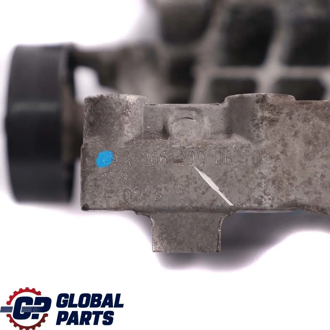 M266 Benzin Motor Riemen Spanner für Mercedes W169 W245 mit Teilenummer A2662000970 Mercedes W169 W245 M266 Benzin Motor Riemen Spanner - SKU A2662000970-1 - Teilenummer A2662000970