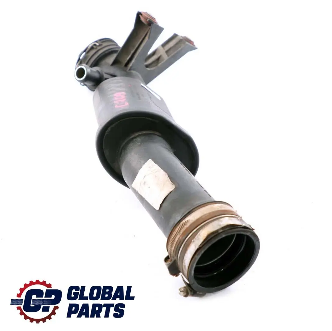 Ladeluftkühler Rohr Schlauch für Mercedes W203 C209 Kompressor mit Teilenummer A2710902137 Mercedes W203 C209 Kompressor Ladeluftkühler Rohr Schlauch - SKU A2710902137 - Teilenummer A2710902137