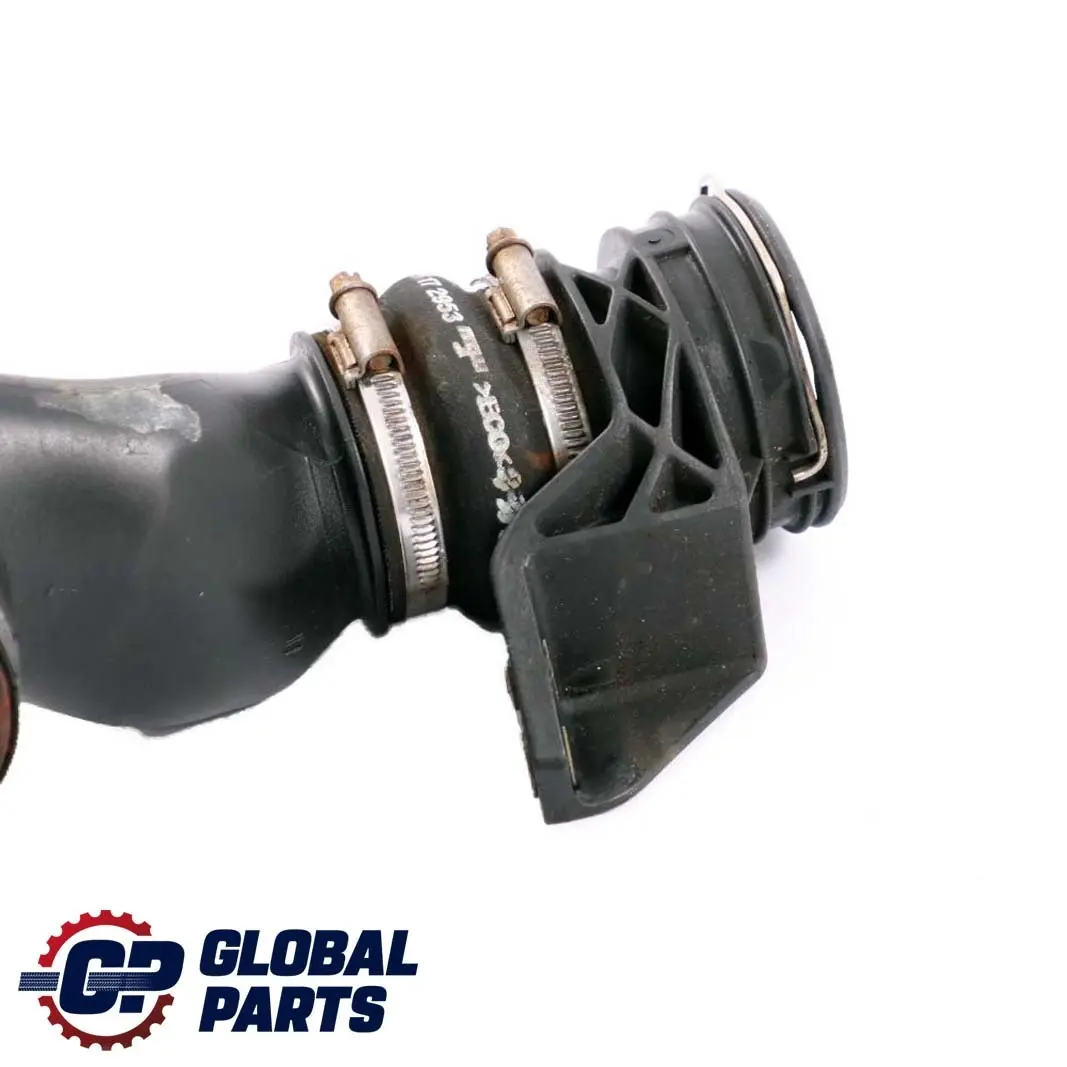 M271 Wąż Rura Dolot Powietrza Intercoolera do Mercedes W203 o numerze A2710940682 Mercedes W203 M271 Wąż Rura Dolot Powietrza Intercoolera - SKU A2710940682 - Numer Części A2710940682