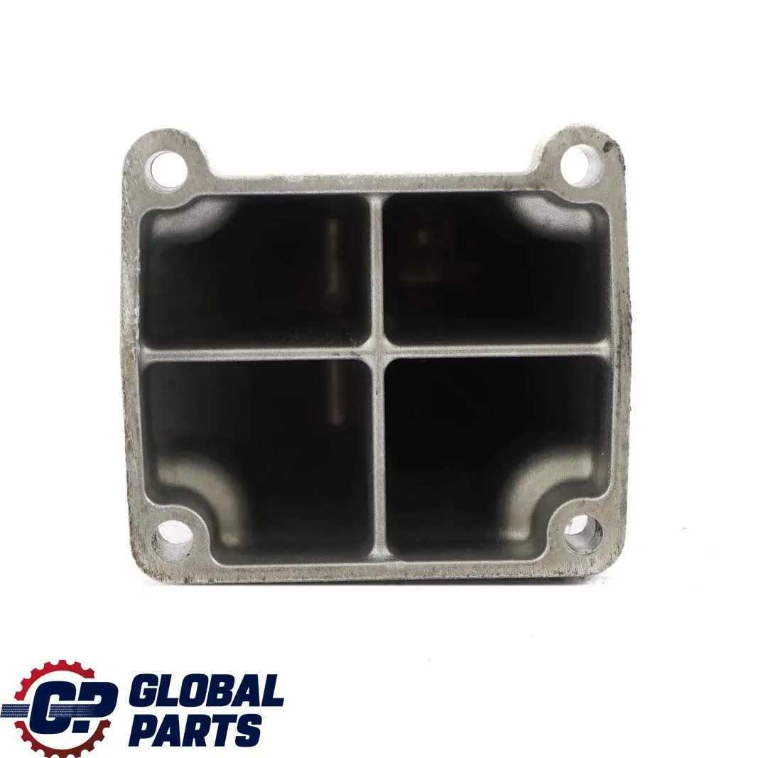 M271 Petrol Engine Right O/S Mount Holder Bracket to Mercedes W203 with Part number A2712230804 Mercedes W203 M271 Petrol Engine Right O/S Mount Holder Bracket - SKU A2712230804 - Part number A2712230804